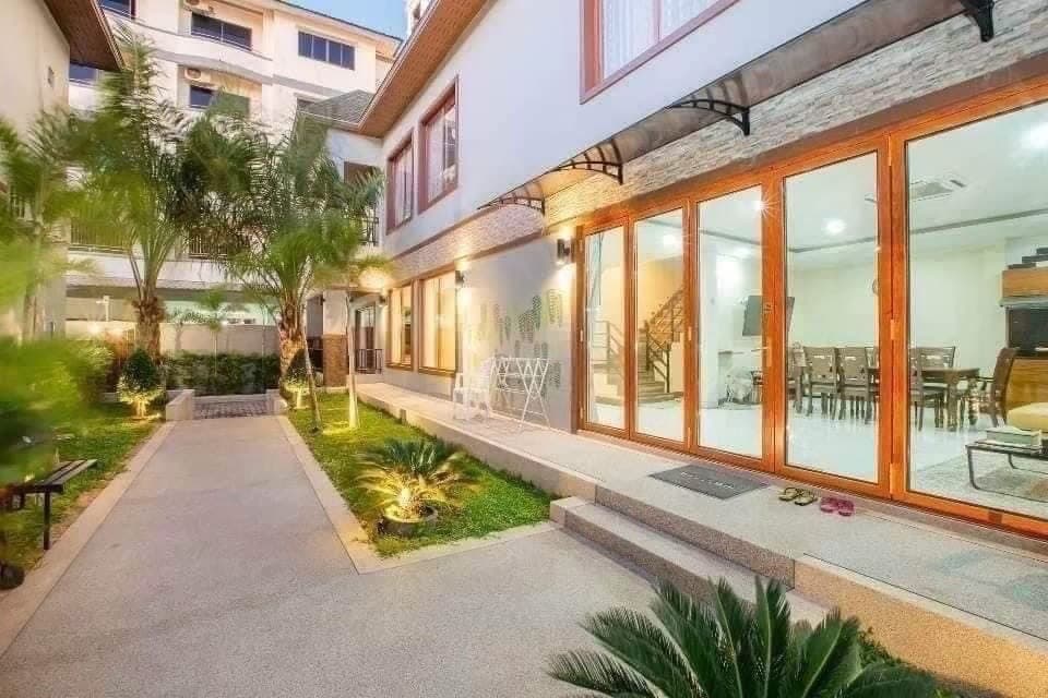 Korean A pool villa บริเวณภายนอก ชลบุรี, พัทยาเหนือ รูปที่ 3