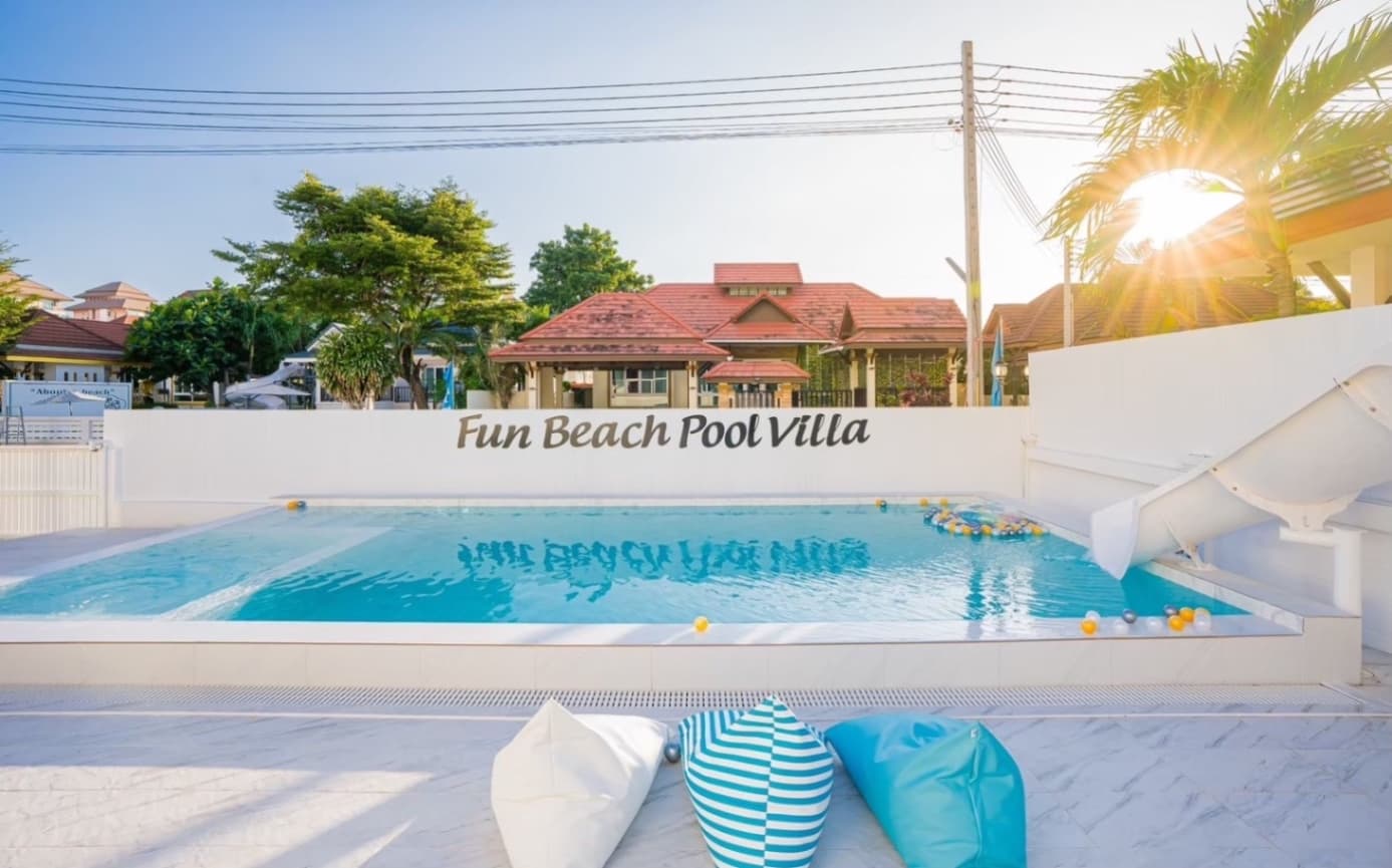 Fun beach pool villa บริเวณภายนอก ชลบุรี, บางเสร่ รูปที่ 1