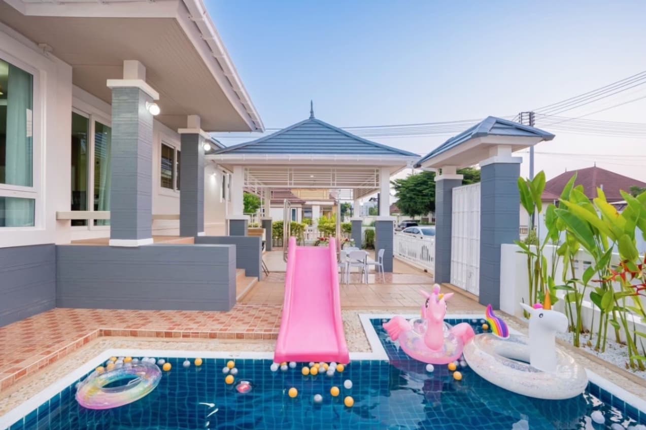 Sea of fun pool villa exterior in Chon Buri, Bang Saray, photo 2