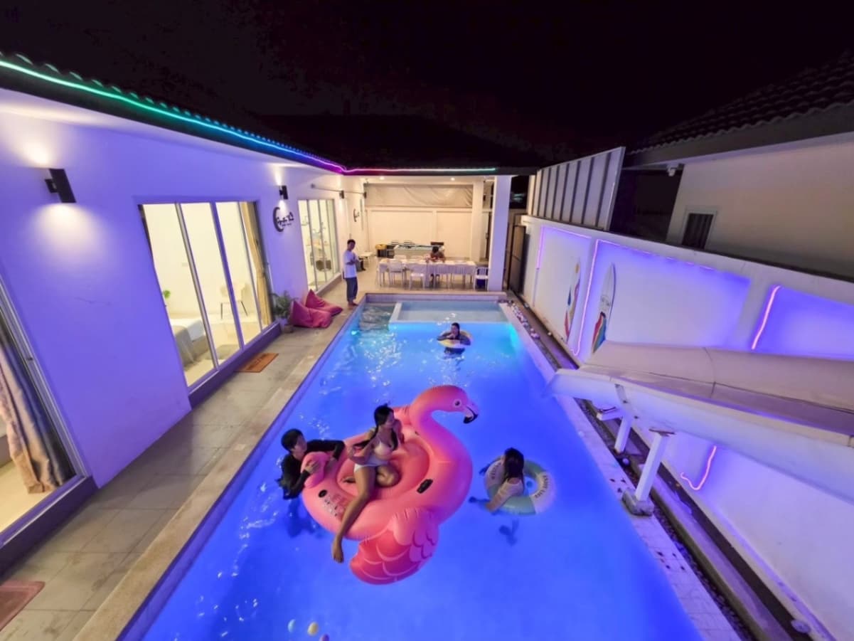 Signature pool villa exterior in Chon Buri, Huay Yai, photo 21