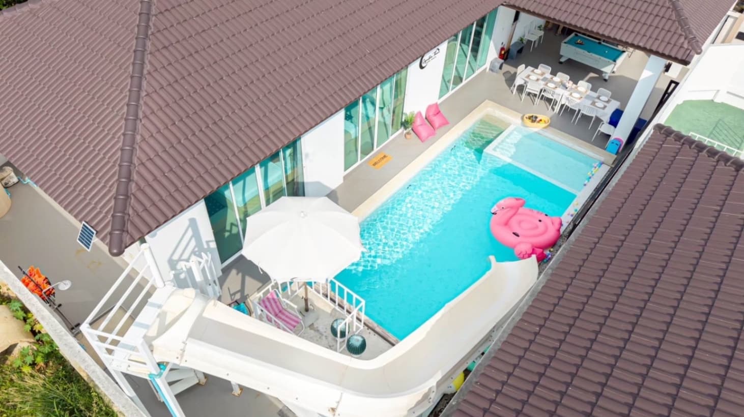 Signature pool villa exterior in Chon Buri, Huay Yai, photo 2