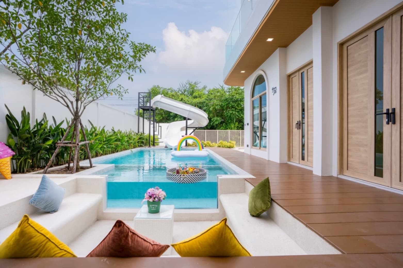 Your noble pool villa บริเวณภายนอก ชลบุรี, จอมเทียน รูปที่ 18