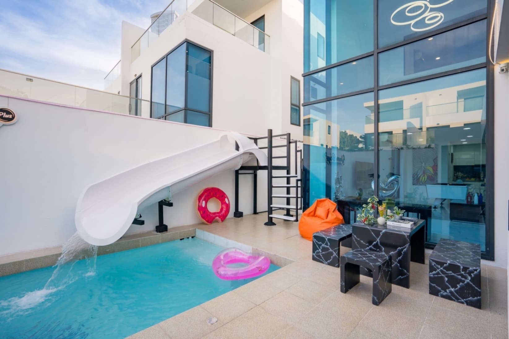 Your day plus pool villa บริเวณภายนอก ชลบุรี, พัทยาใต้ รูปที่ 5