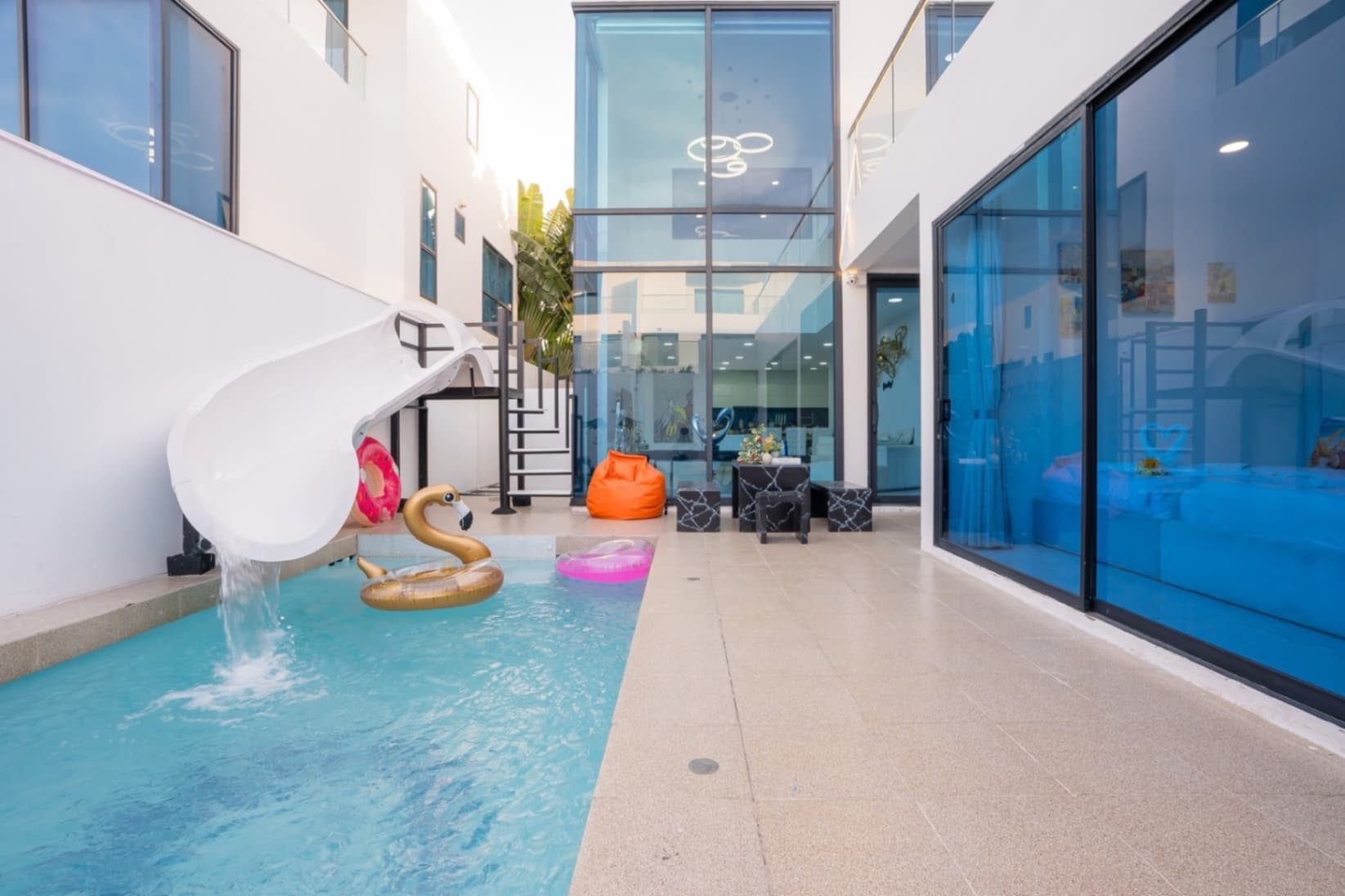 Your day plus pool villa บริเวณภายนอก ชลบุรี, พัทยาใต้ รูปที่ 11