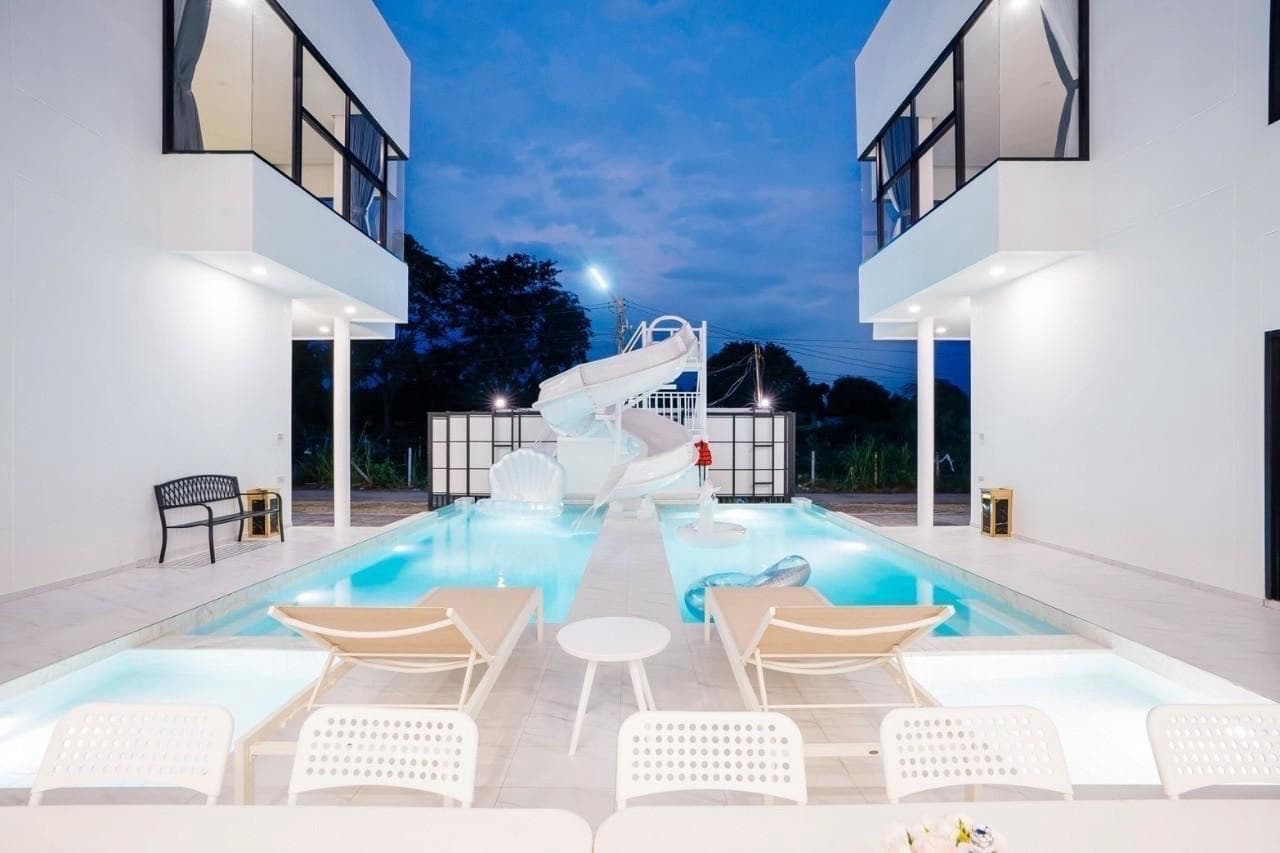 MY GOLD & SILVER Pool villa exterior in Chon Buri, Jomtien, photo 8