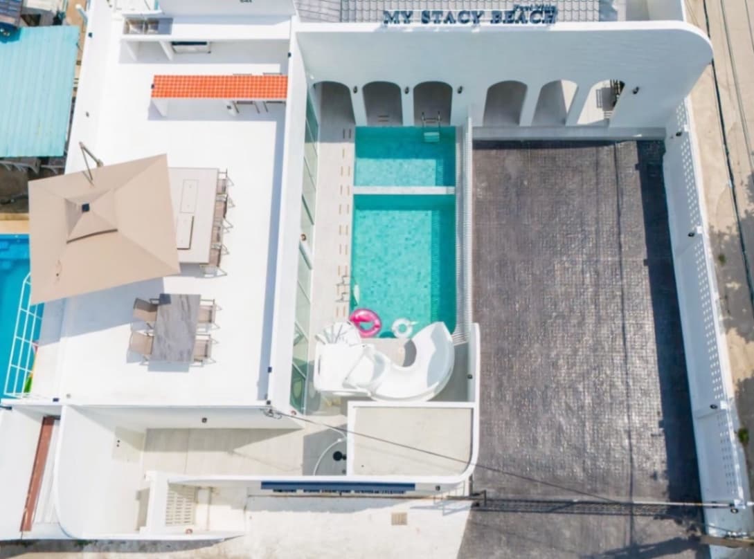 MY STACY BEACH Pool Villa exterior in Chon Buri, Jomtien, photo 18