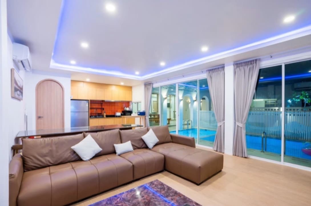MY STACY BEACH Pool Villa indoor common area in Chon Buri, Jomtien, photo 24