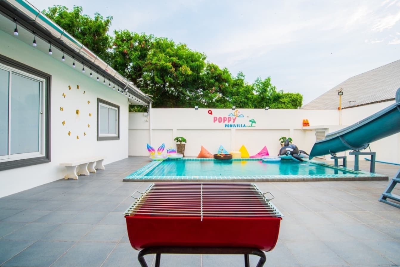 Poppy pool villa บริเวณภายนอก ชลบุรี, พัทยาเหนือ รูปที่ 18