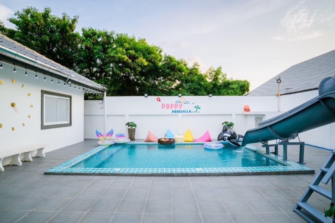 Poppy pool villa บริเวณภายนอก ชลบุรี, พัทยาเหนือ รูปที่ 20