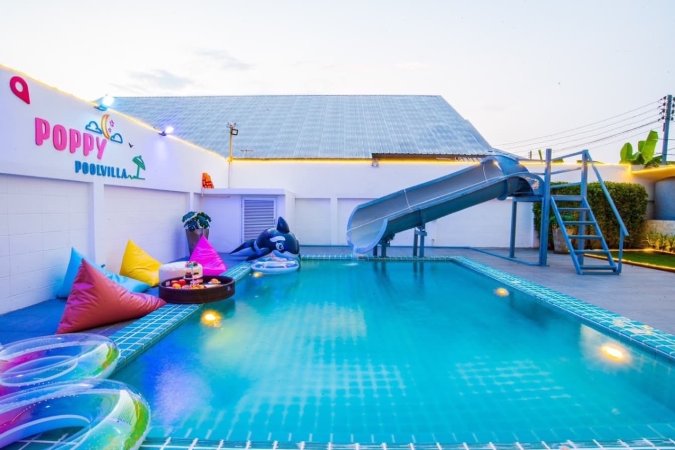 Poppy pool villa บริเวณภายนอก ชลบุรี, พัทยาเหนือ รูปที่ 6