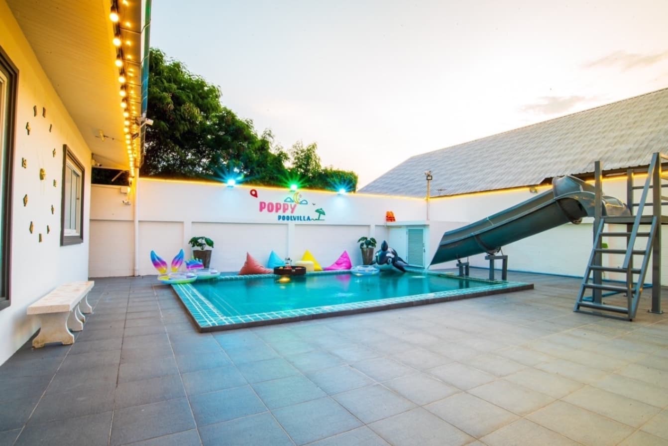 Poppy pool villa บริเวณภายนอก ชลบุรี, พัทยาเหนือ รูปที่ 10