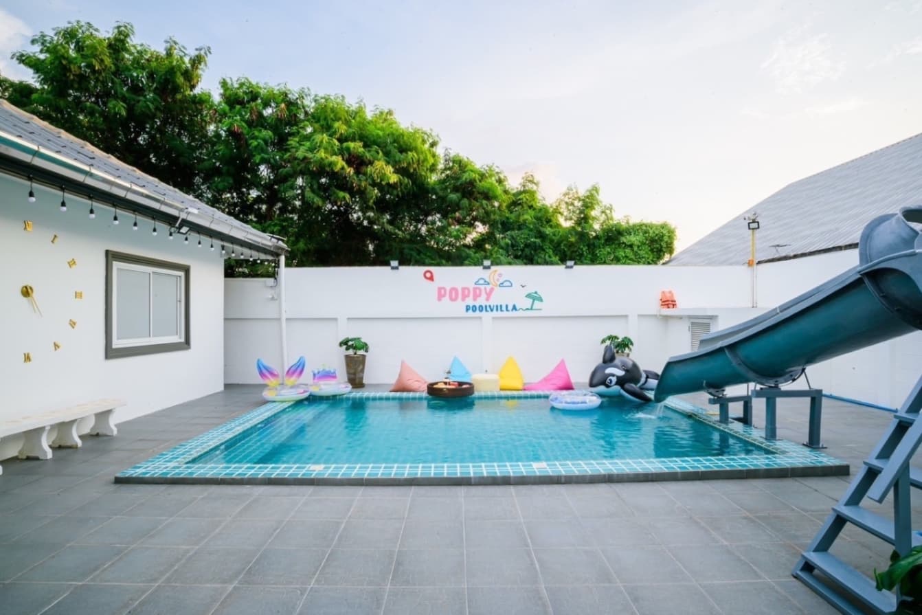 Poppy pool villa บริเวณภายนอก ชลบุรี, พัทยาเหนือ รูปที่ 21