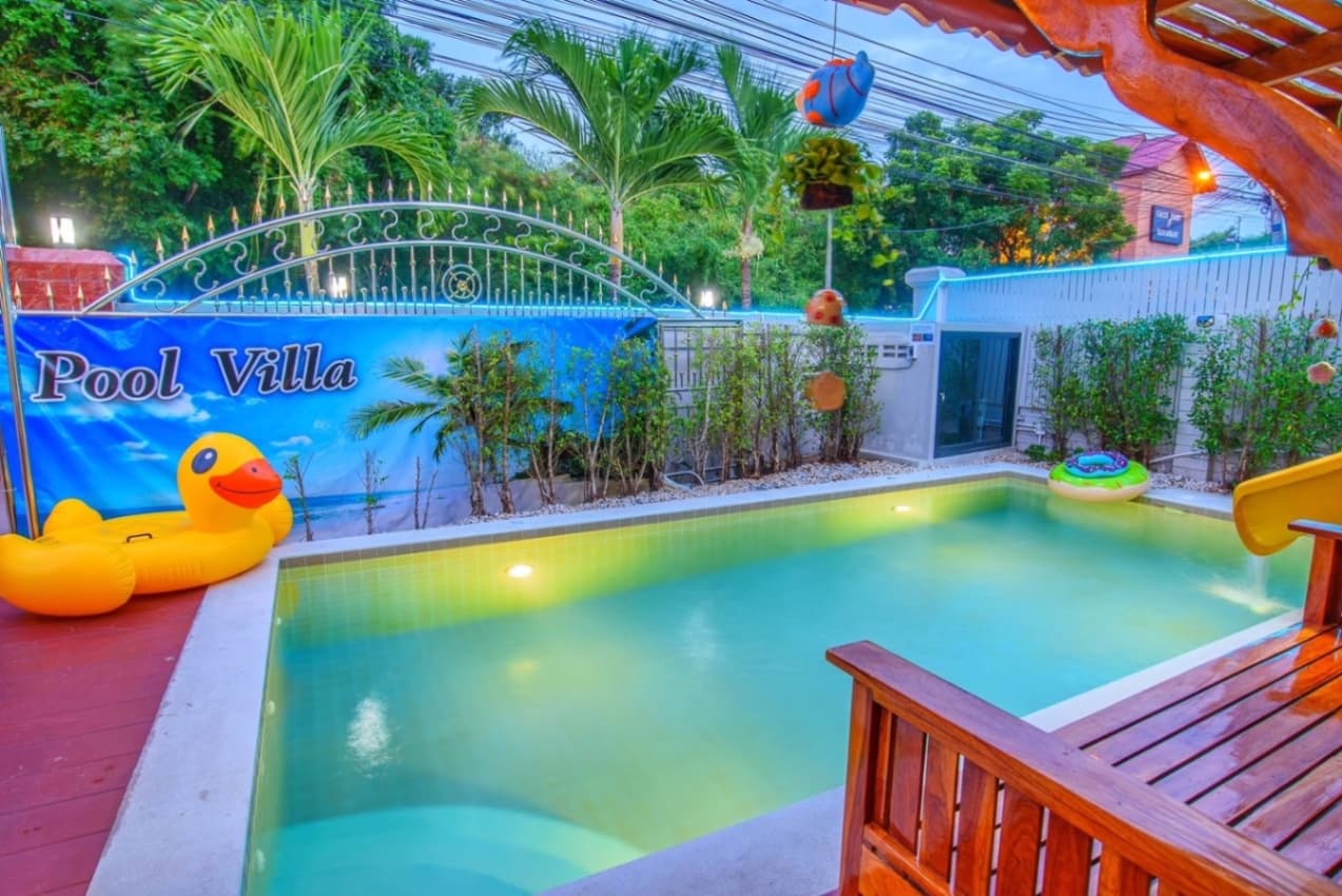 Pop new pool villa exterior in Chon Buri, Phra Tamnak, photo 10