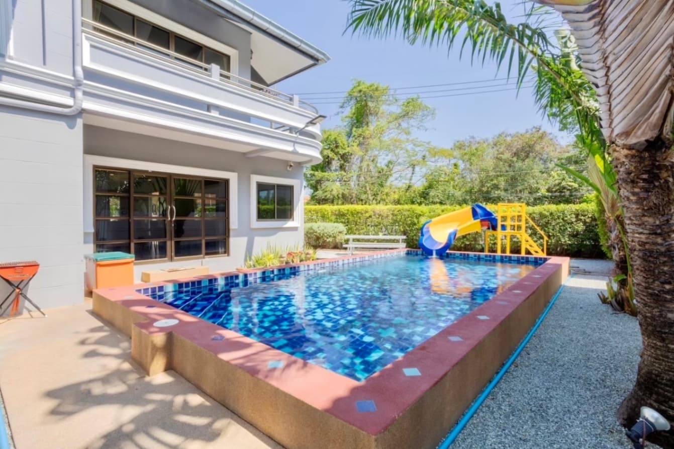 Disco pop pool villa บริเวณภายนอก ชลบุรี, พัทยาใต้ รูปที่ 6