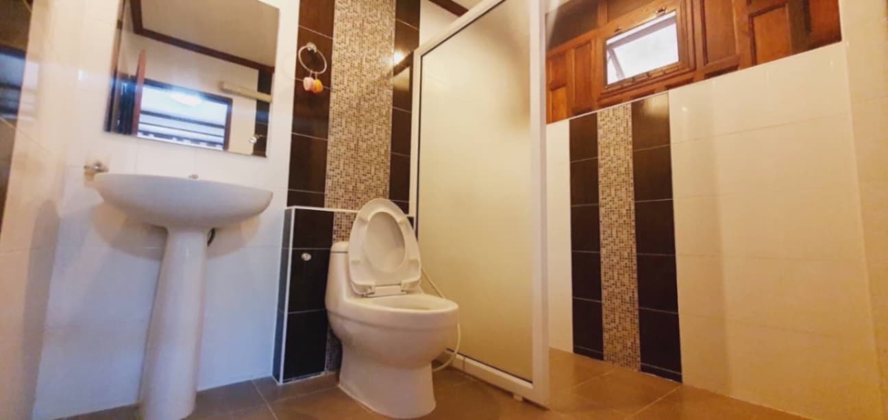 Party house pool villa bathroom in Chon Buri, South Pattaya, photo 12