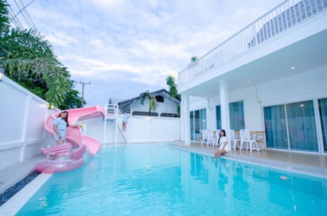 Sea point pool villa บริเวณภายนอก ชลบุรี, จอมเทียน รูปที่ 2
