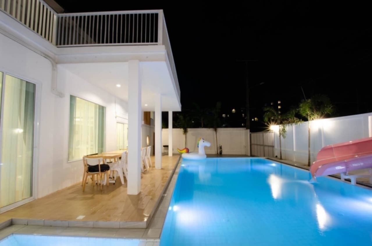 Sea point pool villa บริเวณภายนอก ชลบุรี, จอมเทียน รูปที่ 11