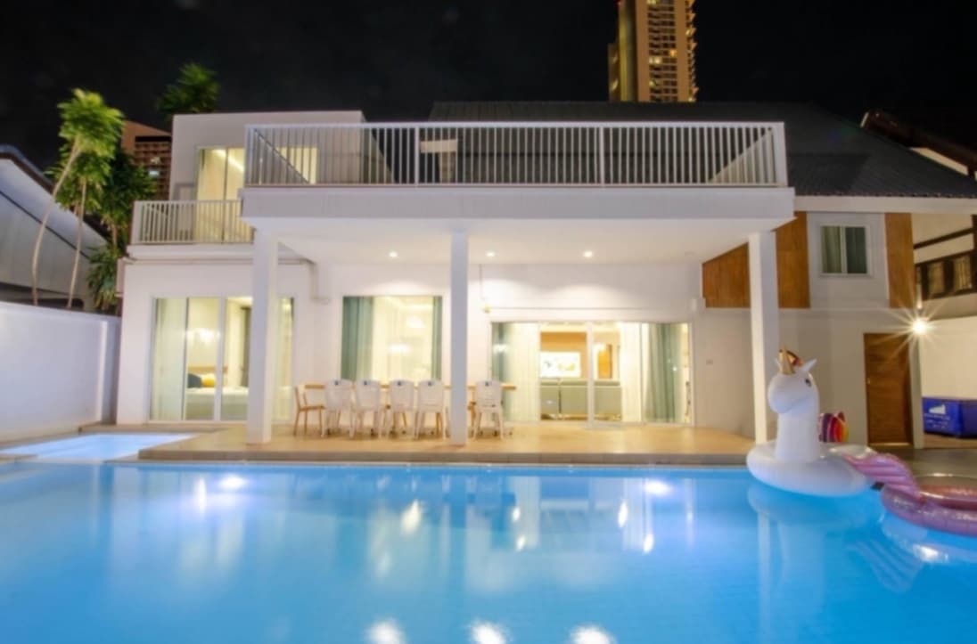 Sea point pool villa บริเวณภายนอก ชลบุรี, จอมเทียน รูปที่ 9