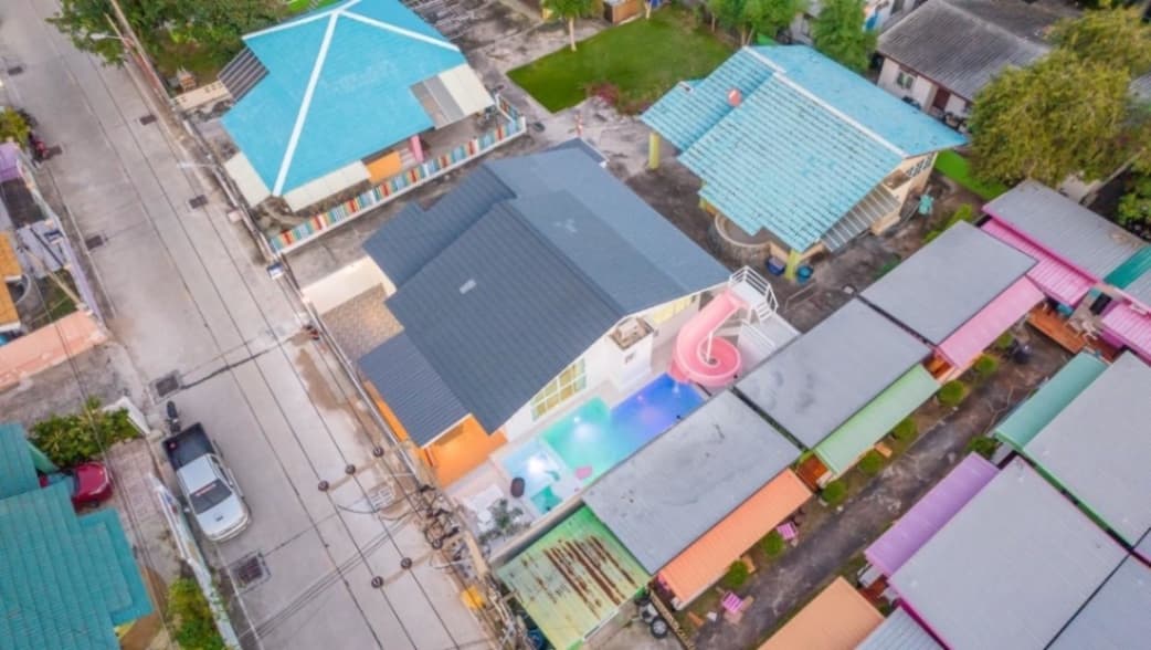 Mermaid pool villa exterior in Chon Buri, Jomtien, photo 7