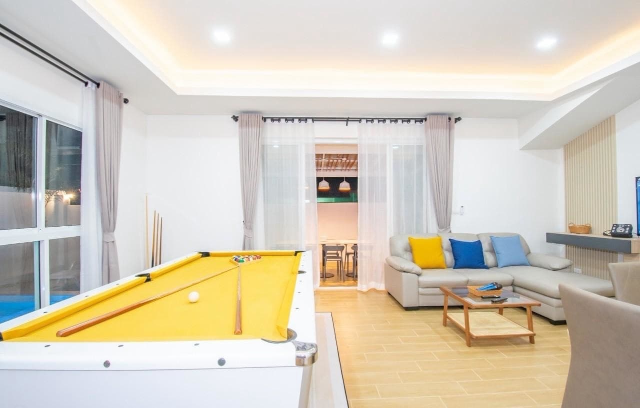 Mermaid pool villa indoor common area in Chon Buri, Jomtien, photo 21