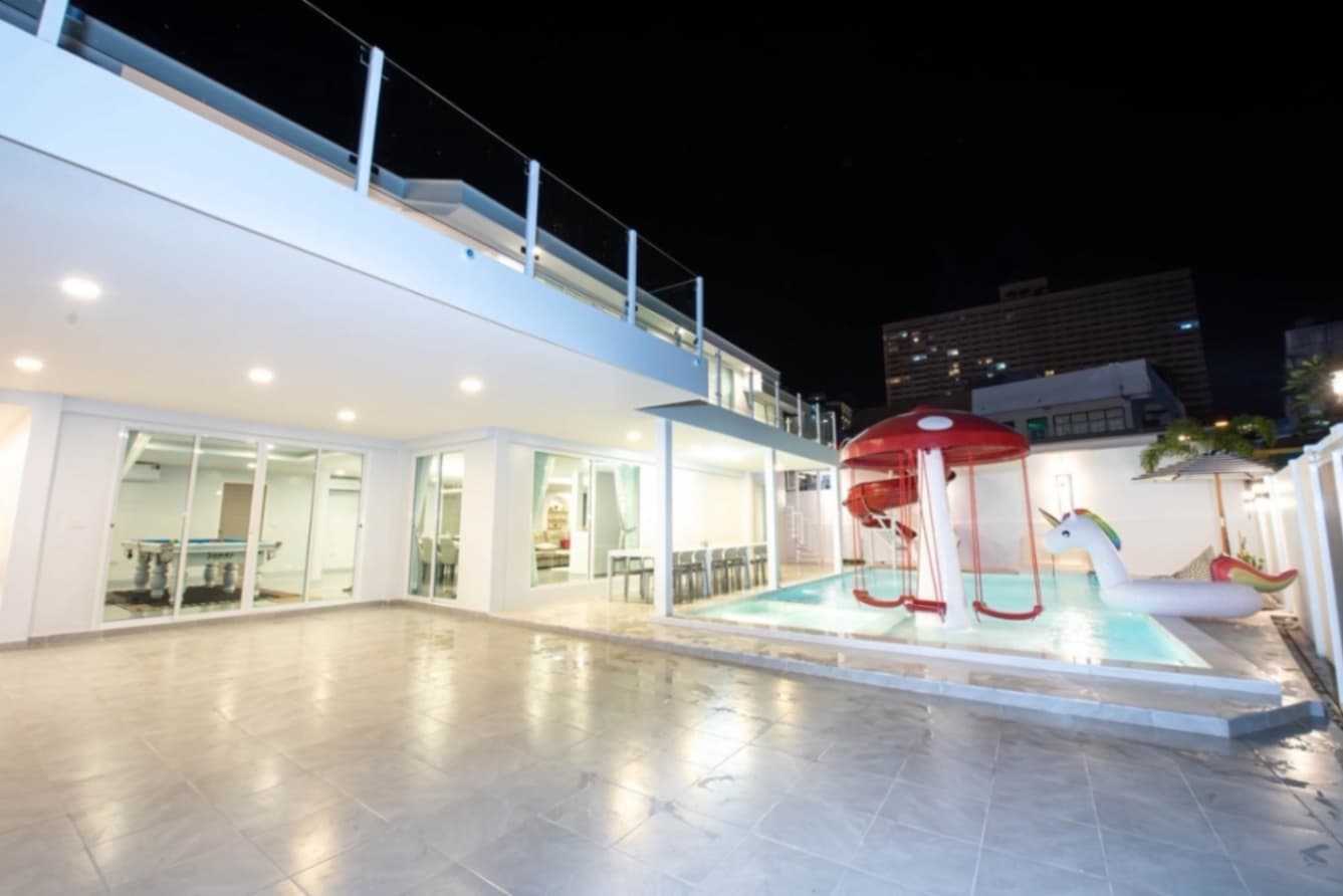 Center point point pool villa บริเวณภายนอก ชลบุรี, จอมเทียน รูปที่ 10