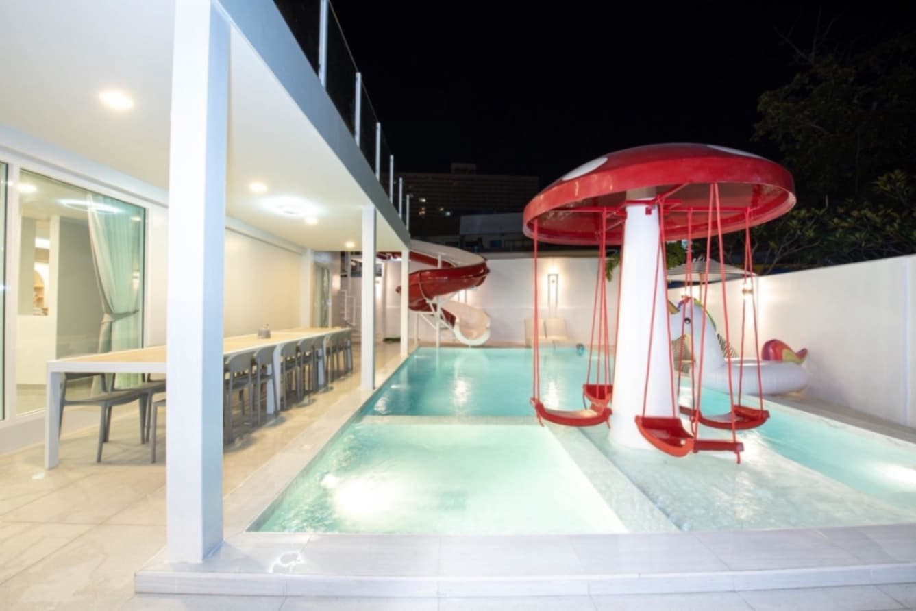 Center point point pool villa บริเวณภายนอก ชลบุรี, จอมเทียน รูปที่ 11