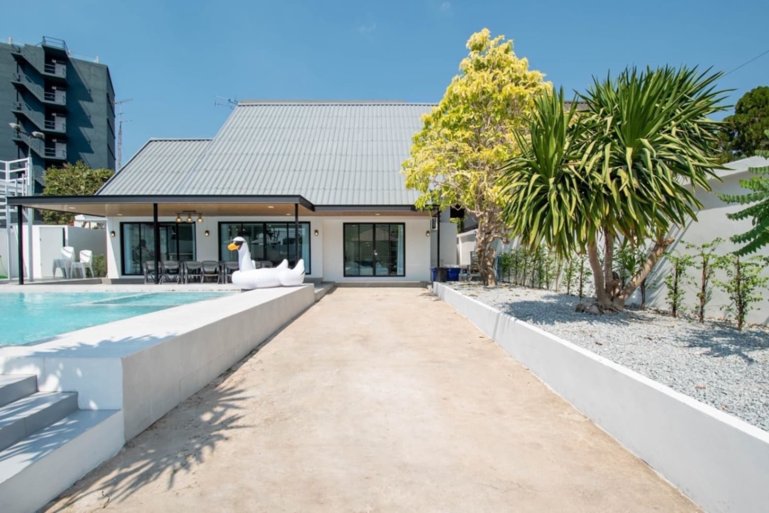 Beach point pool villa บริเวณภายนอก ชลบุรี, จอมเทียน รูปที่ 10