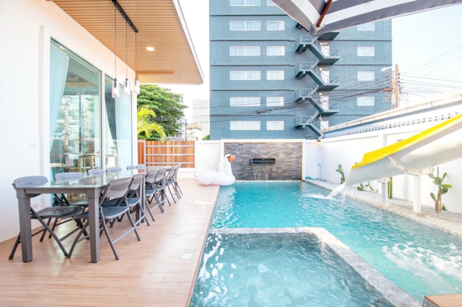 One point pool villa บริเวณภายนอก ชลบุรี, จอมเทียน รูปที่ 6